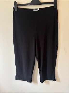Sympli Black Cropped Ponte Pants
